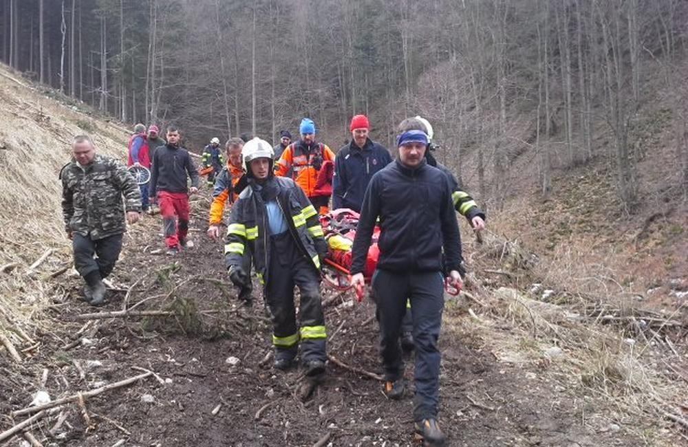 Záchranná akcia horských a leteckých záchranárov v obci Belá, foto 2
