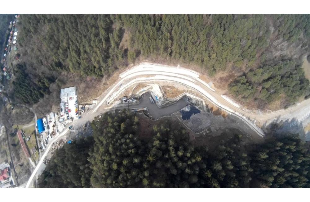 Letecké fotografie výstavby úseku D3 Žilina - Brodno, foto 6