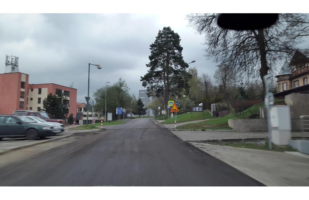 Pri univerzite začali s opravou cesty - natiahnu nový asfaltový koberec, foto 5