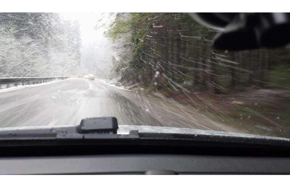 Zmena počasia v posledných dňoch: Takto vyzerá cesta na Oravu , foto 2