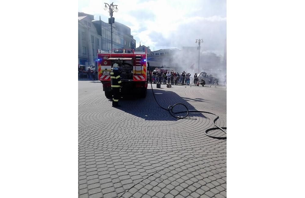 Ukážka zásahu hasičov na Dni sv. Floriána 2016 v Žiline, foto 3