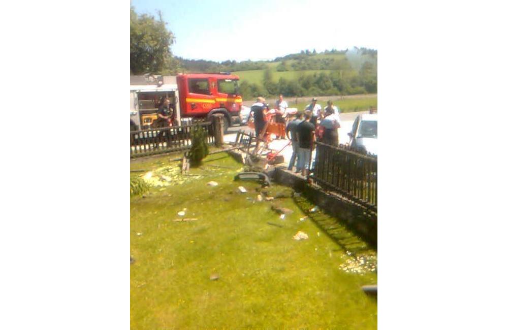 Dopravná nehoda v Porúbke 23.5.2016, foto 1