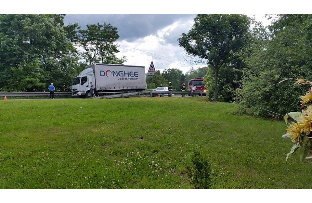Nehoda kamión Šibenice 3.6.2015, foto 2