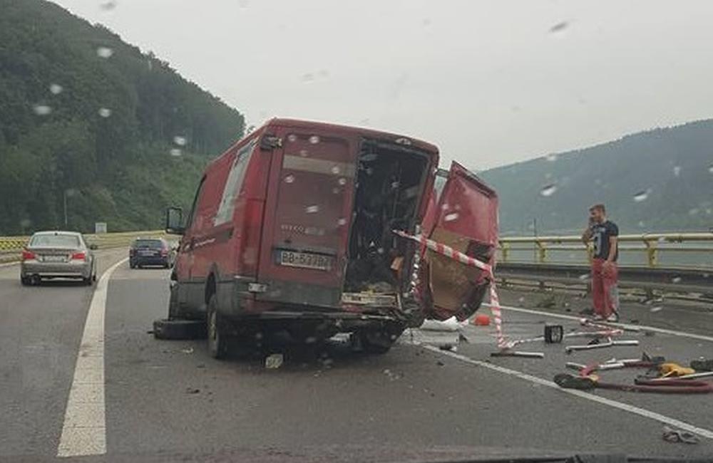 Dopravná nehoda na diaľnici D3 - 11.6.2016, foto 1
