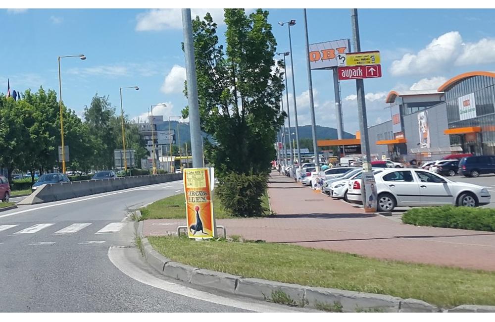 Nedovolené rozmiestňovanie reklamy na cirkusy, foto 1