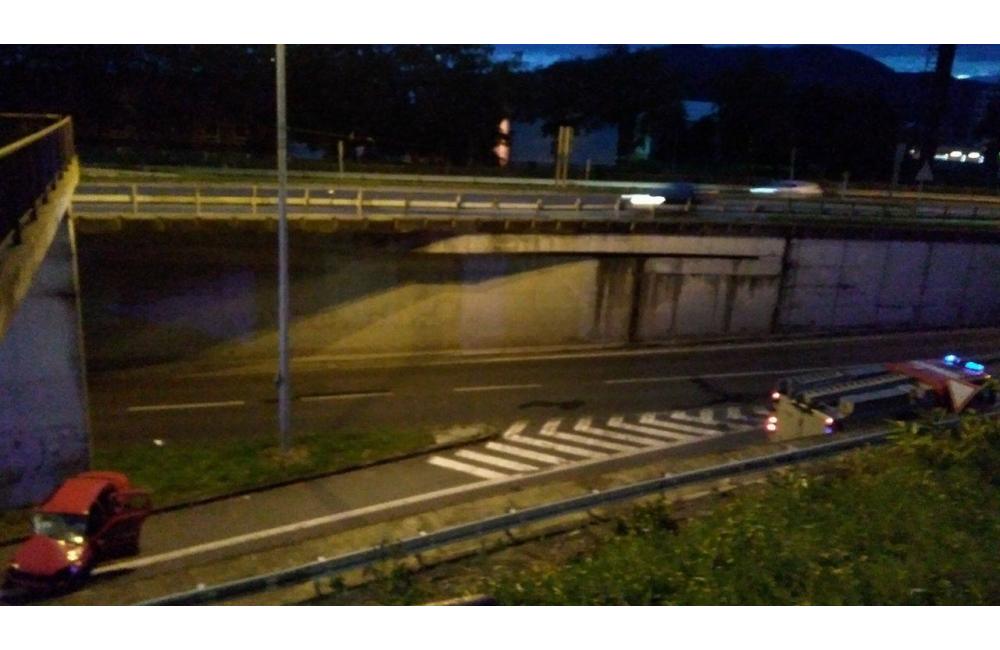 Dopravná nehoda Mostná - 21.8.2016, foto 4