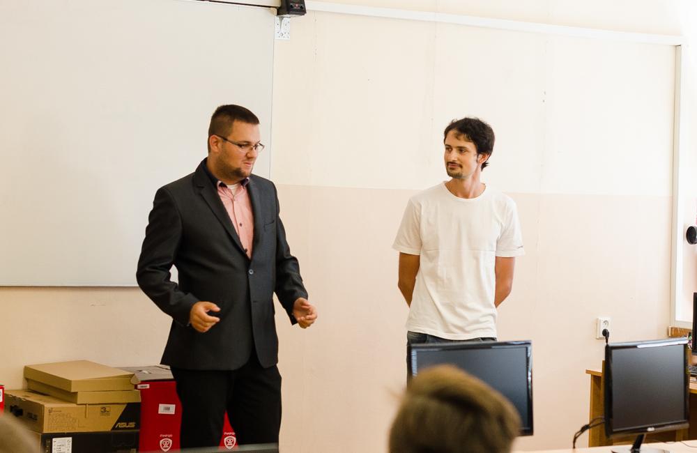 Programovanie pre Android ZŠ Karpatská 9.9.2016, foto 1