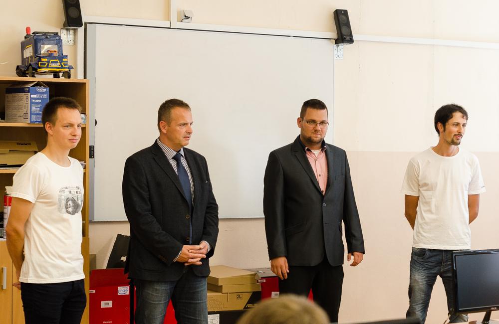 Programovanie pre Android ZŠ Karpatská 9.9.2016, foto 2
