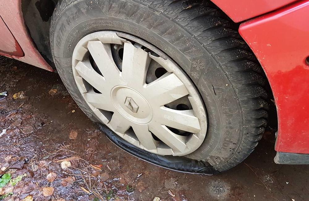 Prepichnuté pneumatiky na osobných autách, foto 4