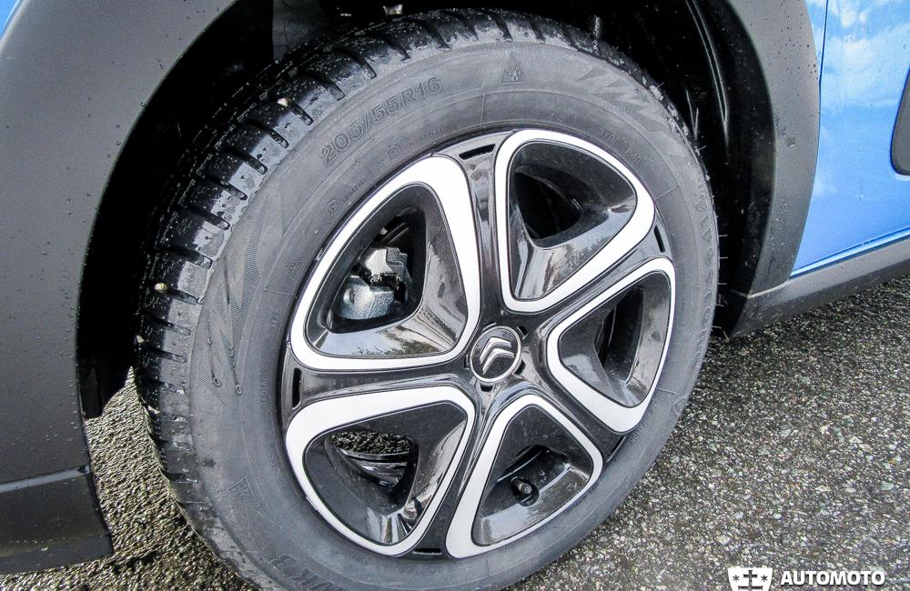 Redakčný test: Citroën C3 1.2 VTi, foto 3