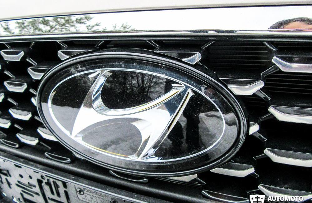 Hyundai i30 1,6 CRDi HP Now! a Hyundai i30 1,4 T-GDi Enter, foto 14