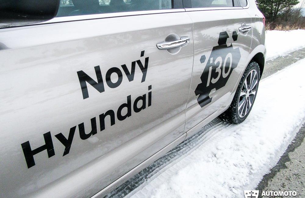 Hyundai i30 1,6 CRDi HP Now! a Hyundai i30 1,4 T-GDi Enter, foto 15