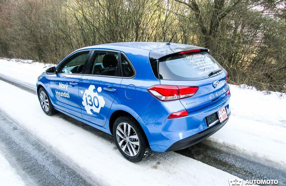 Hyundai i30 1,6 CRDi HP Now! a Hyundai i30 1,4 T-GDi Enter, foto 53