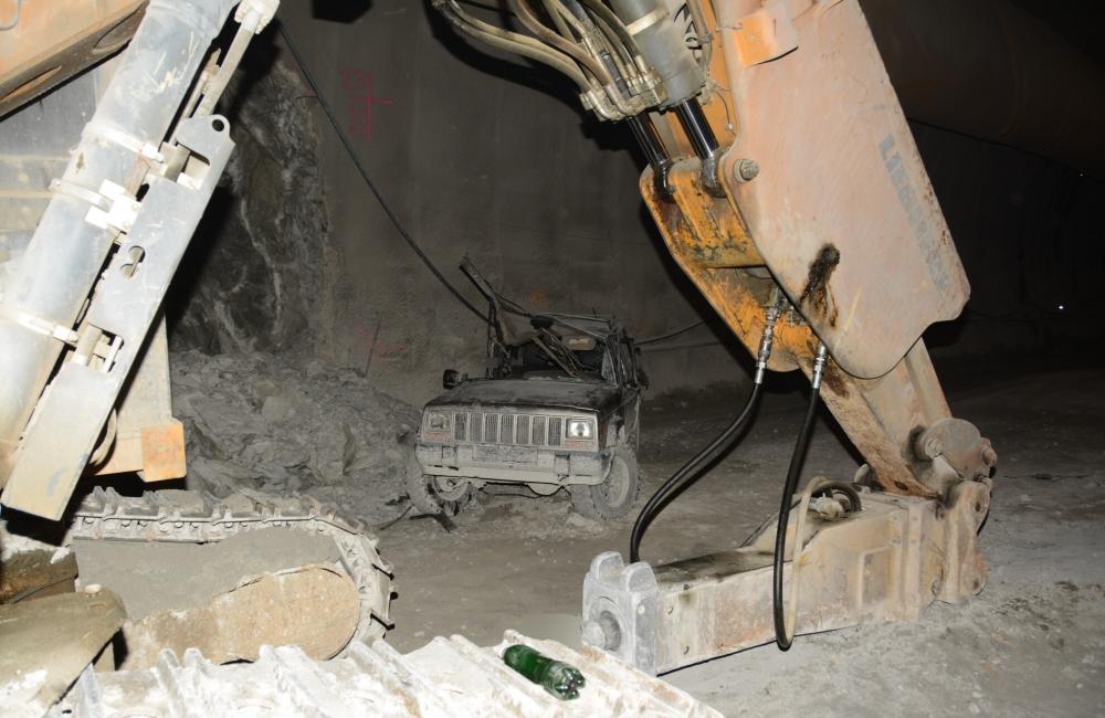 Polícia zverejnila fotografie z nehody v tuneli Višňové, foto 5