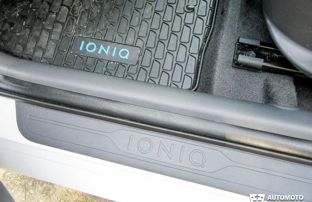 Redakčný test Hyundai Ioniq , foto 49