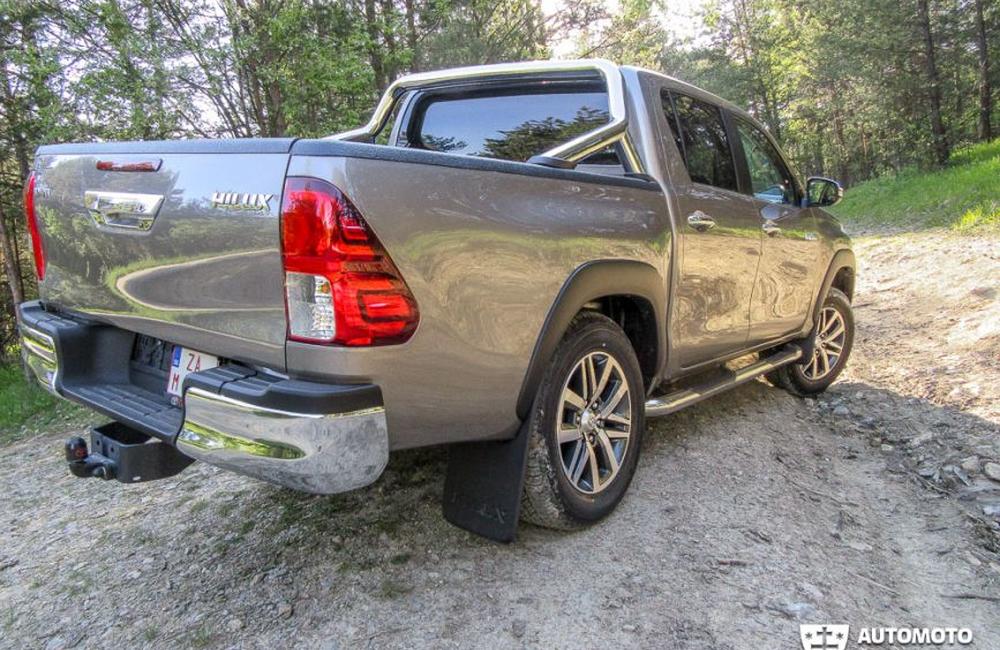 Redakčný test Toyota Hilux, foto 37