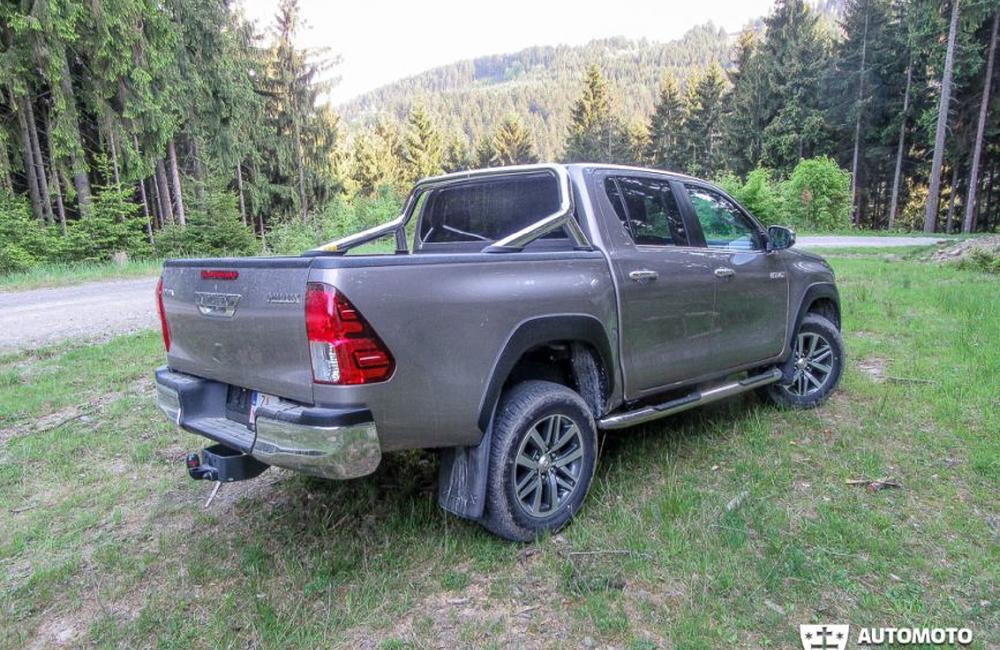 Redakčný test Toyota Hilux, foto 69