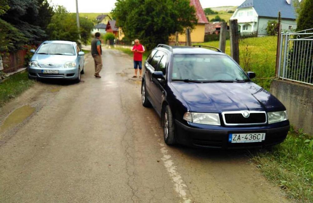 Protestná blokáda v obci Bitarová - 4.7.2017, foto 1