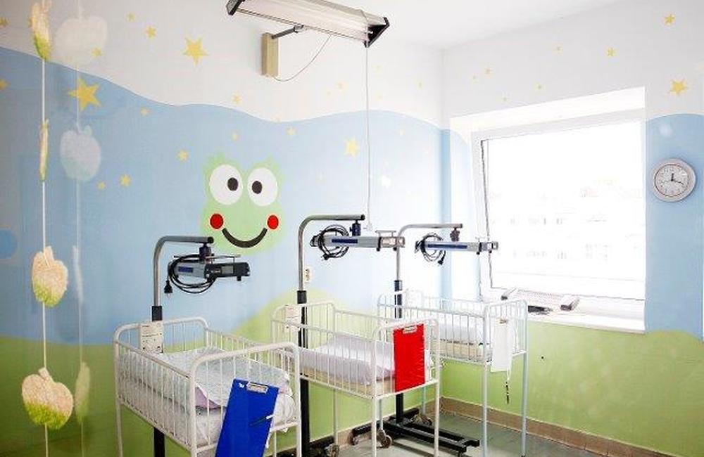 Nový inkubátor a vymaľované priestory na novorodeneckom oddelení FNsP Žilina, foto 8