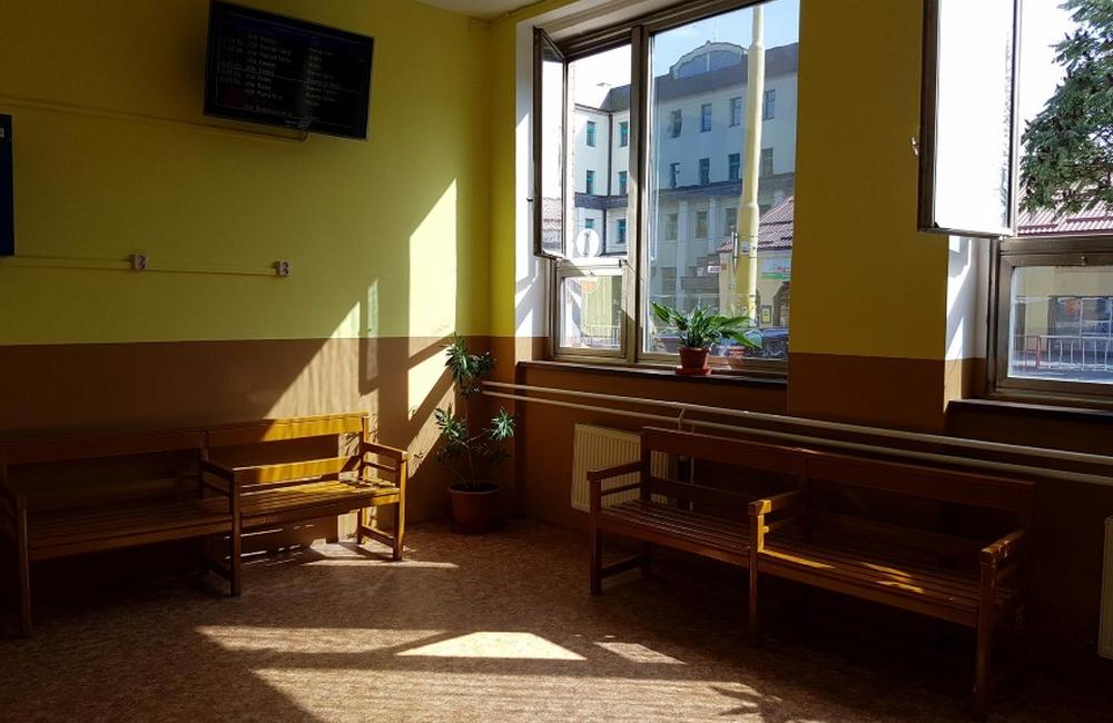 Vynovená čakáreň ŽST Žilina , foto 2