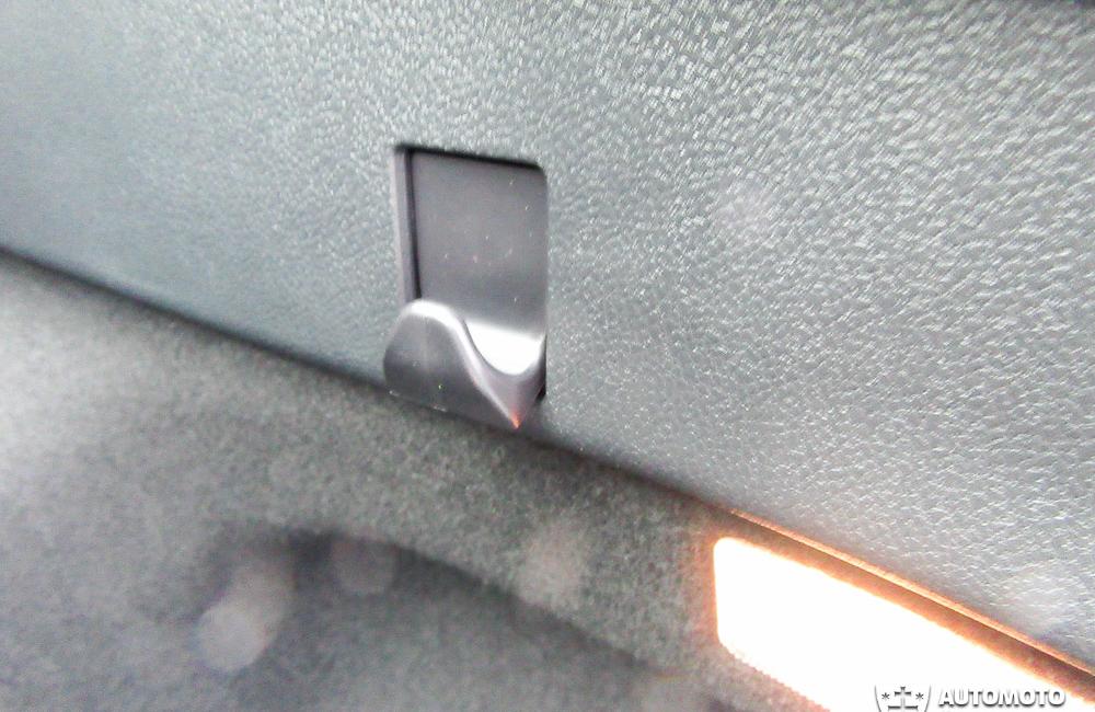Redakčný test: Toyota Prius Plug-in Hybrid , foto 25