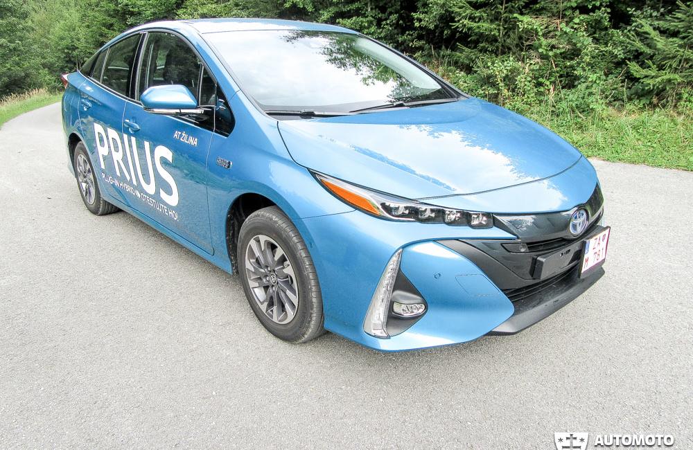 Redakčný test: Toyota Prius Plug-in Hybrid , foto 35
