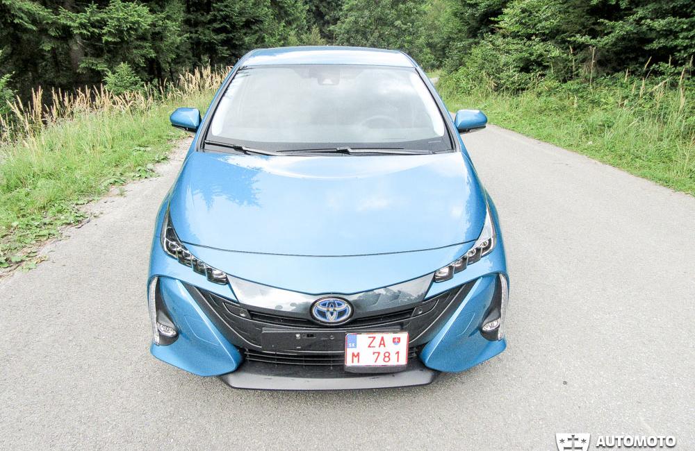 Redakčný test: Toyota Prius Plug-in Hybrid , foto 36