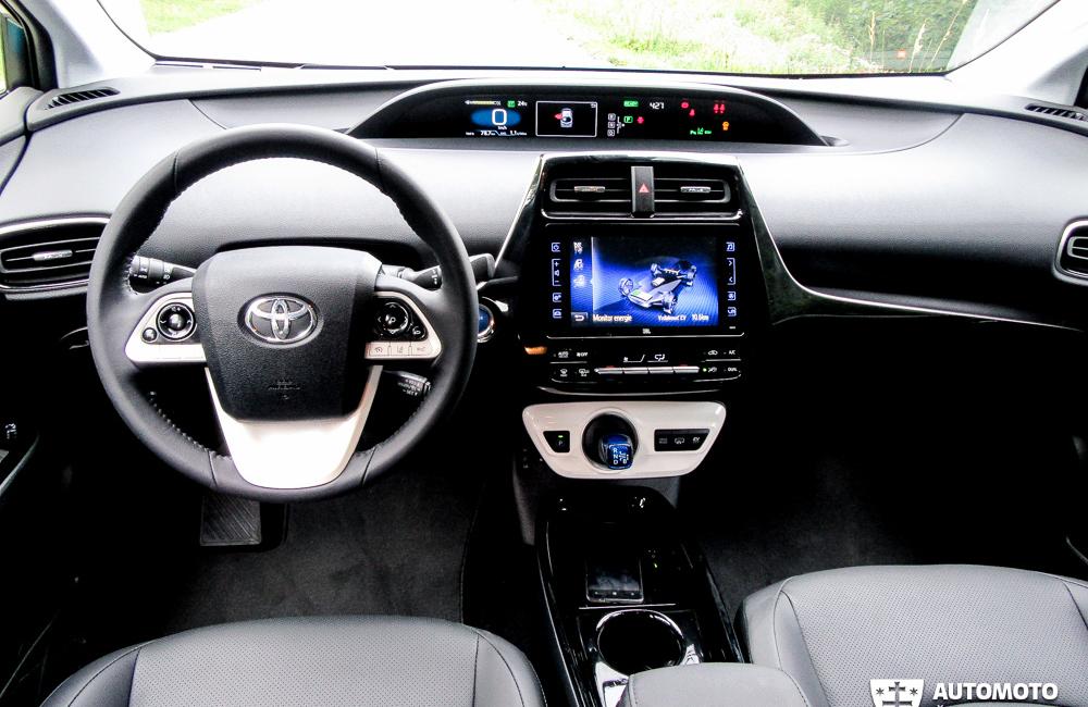 Redakčný test: Toyota Prius Plug-in Hybrid , foto 70