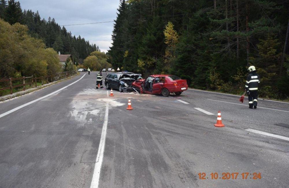 Dve vážne dopravné nehody v Liptovskom Mikuláši - 12.10.2017, foto 4