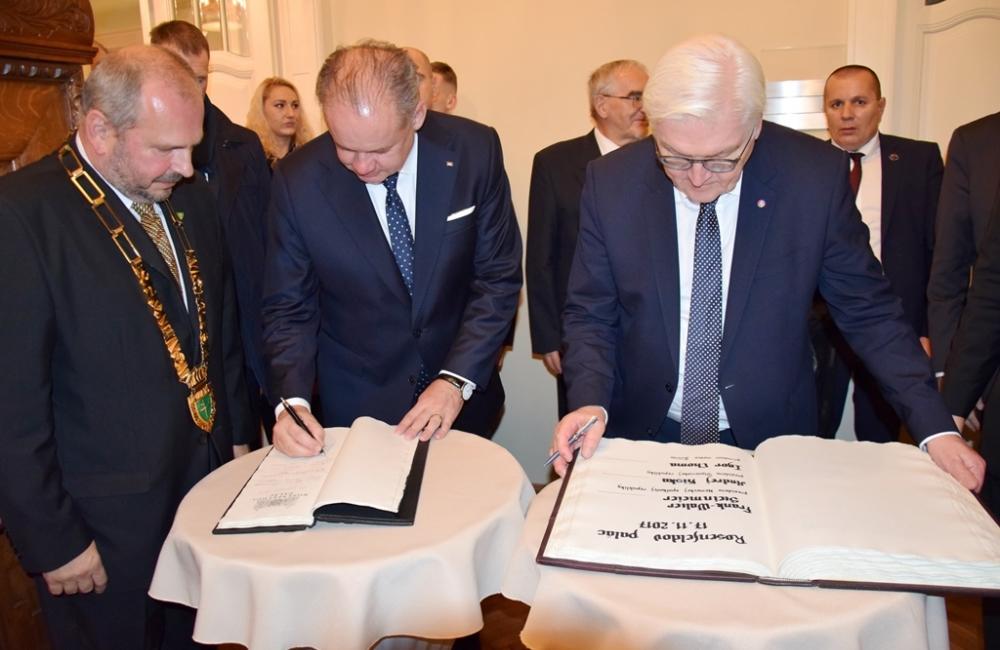 Žilina v piatok 17. novembra hostila dvoch prezidentov, foto 3