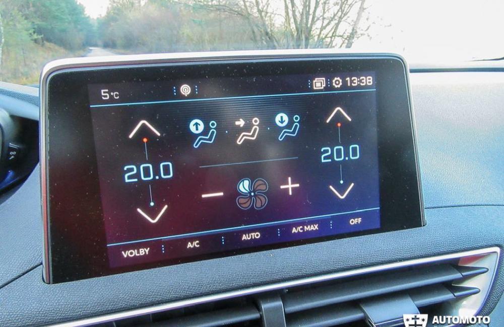 Redakčný test Peugeot 5008, foto 55