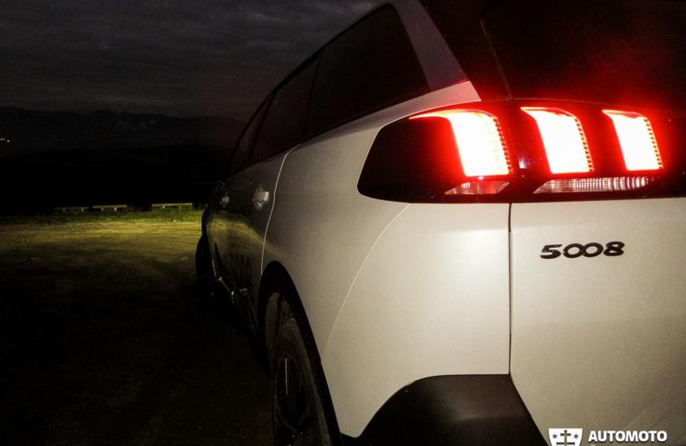 Redakčný test Peugeot 5008, foto 76