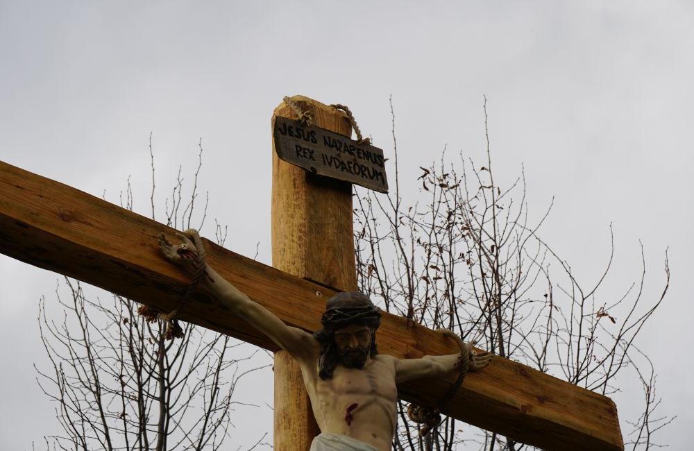 Najväčší drevený kríž v Žiline - Nemocničná ulica, foto 2