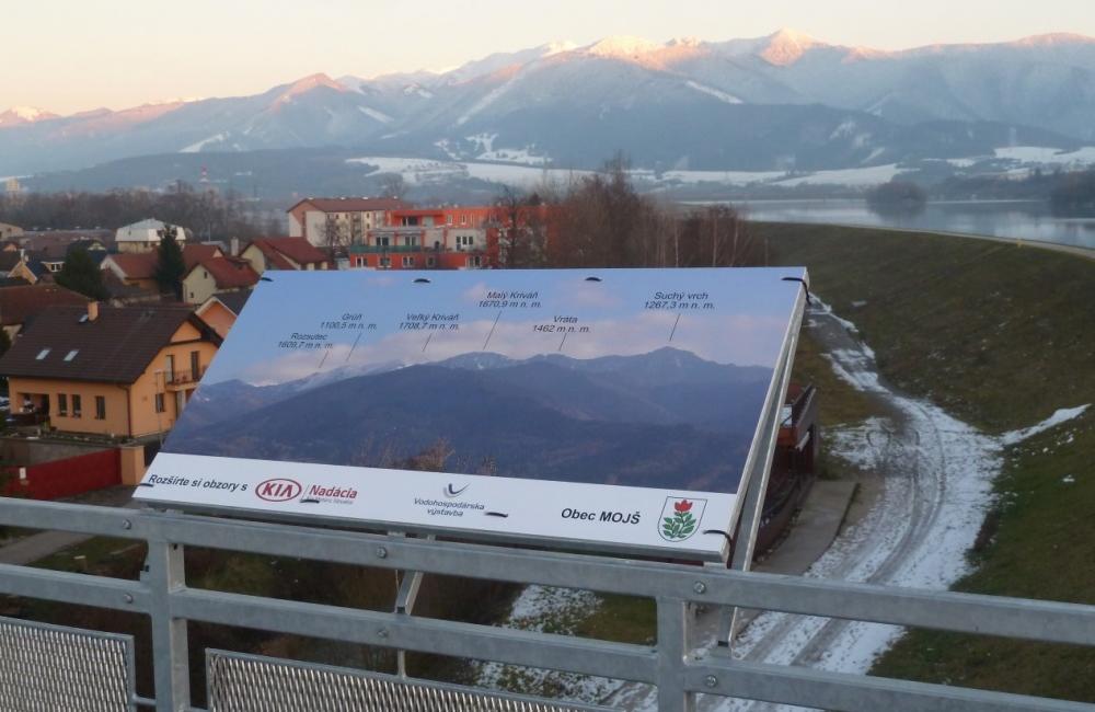 FOTO: Na vyhliadke na Vodnom diele v Žiline pribudli aj informačné tabule s okolitými vrchmi, foto 3