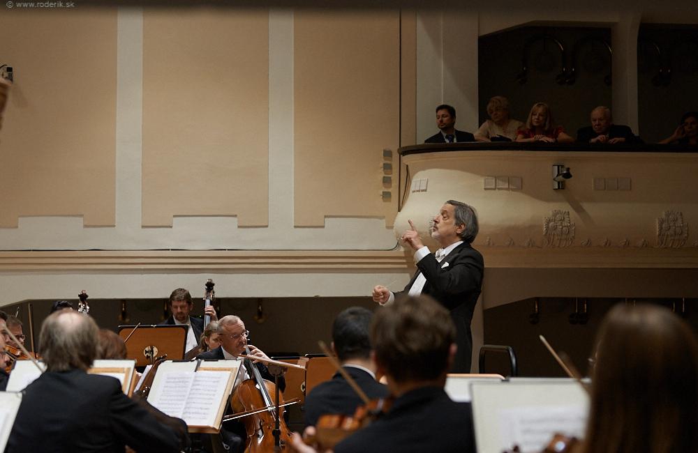 FOTO: Na novoročných koncertoch ŠKO zazneli diela slávnej viedenskej dynastie Straussovcov, foto 12