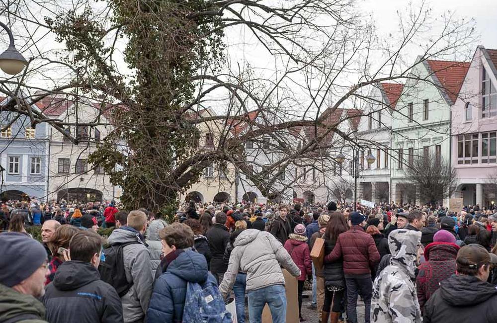 FOTO: Pochod Postavme sa za slušné Slovensko v Žiline 9. marec 2018, foto 3
