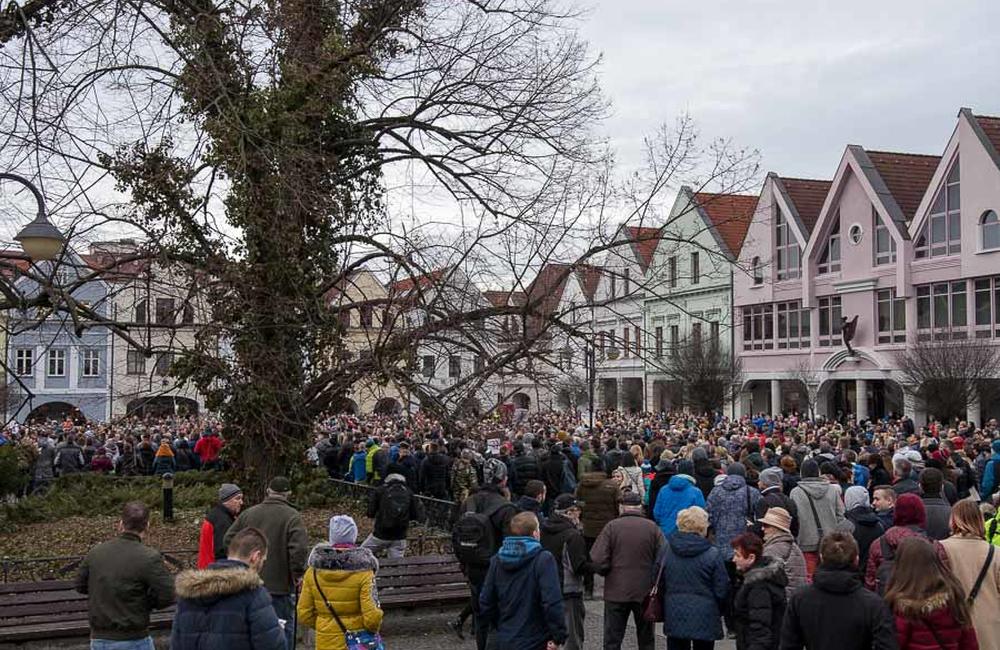 FOTO: Pochod Postavme sa za slušné Slovensko v Žiline 9. marec 2018, foto 4