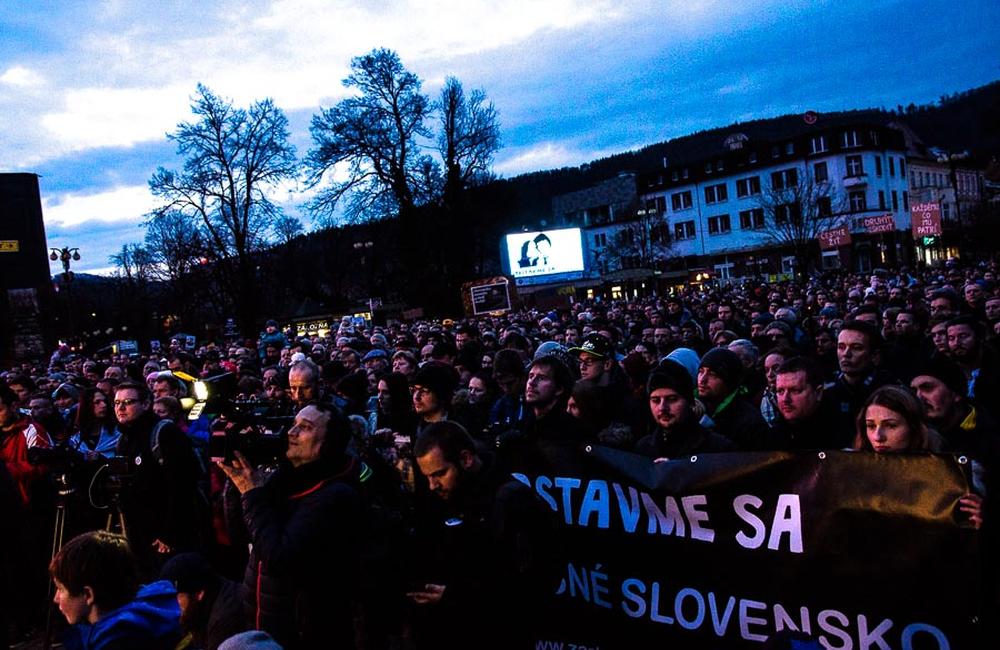 FOTO: Pochod Postavme sa za slušné Slovensko v Žiline 9. marec 2018, foto 39