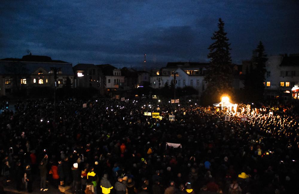 FOTO: Pochod Postavme sa za slušné Slovensko v Žiline 9. marec 2018, foto 49