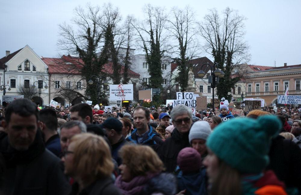 FOTO: Pochod Postavme sa za slušné Slovensko v Žiline 9. marec 2018, foto 15