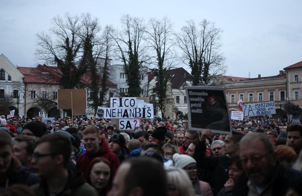 FOTO: Pochod Postavme sa za slušné Slovensko v Žiline 9. marec 2018, foto 20