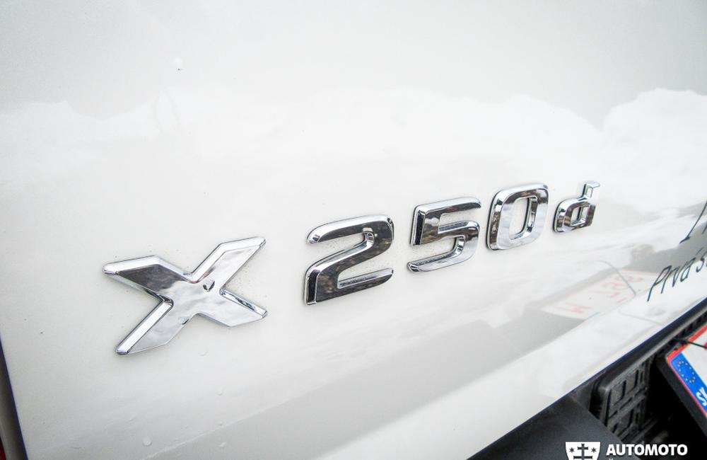 Redakčný test Mercedes-Benz X, foto 18