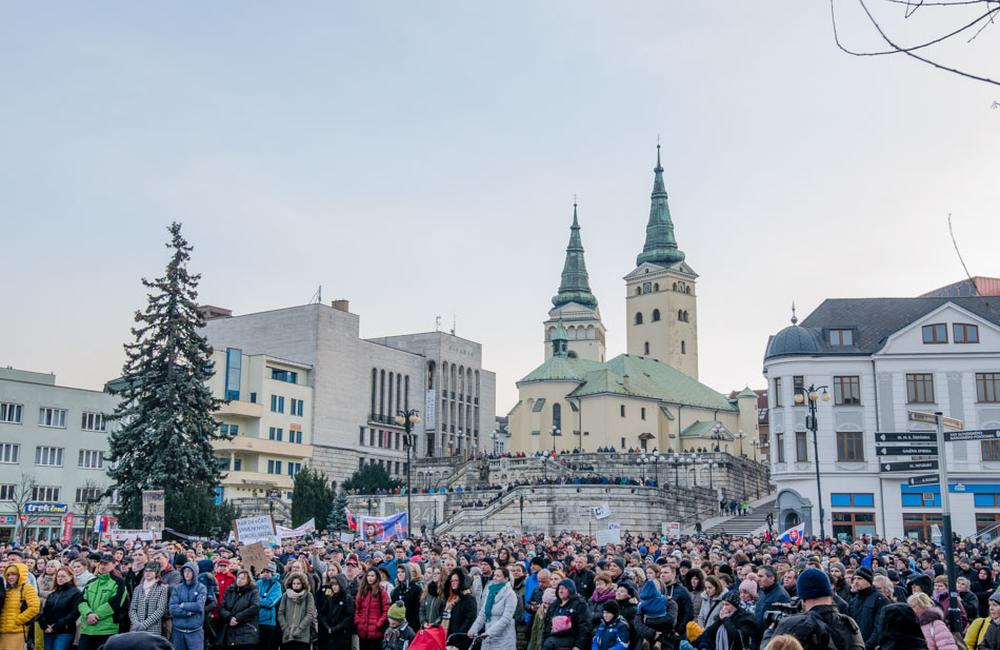 FOTO: Tretí žilinský pochod Za slušné Slovensko - 23. marec 2018, foto 1