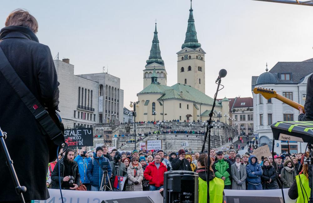FOTO: Tretí žilinský pochod Za slušné Slovensko - 23. marec 2018, foto 17