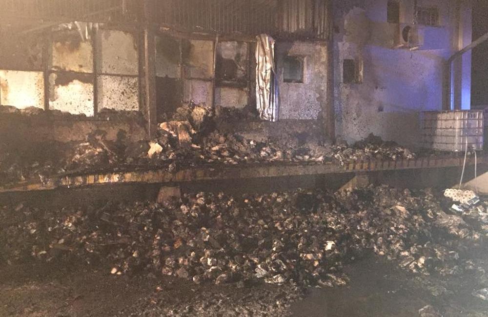 Požiar v areáli spoločnosti Libex v Považskom Chlmci - 4.4.2018, foto 5