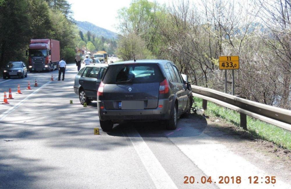 Dopravná nehoda v obci Povina - 20.4.2018, foto 5