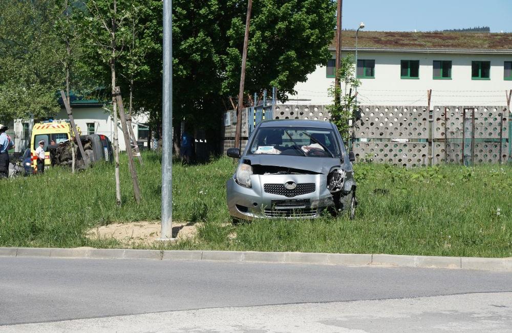 Dopravná nehoda na sídlisku Vlčince, ulica Obežná - 6.5.2018, foto 3