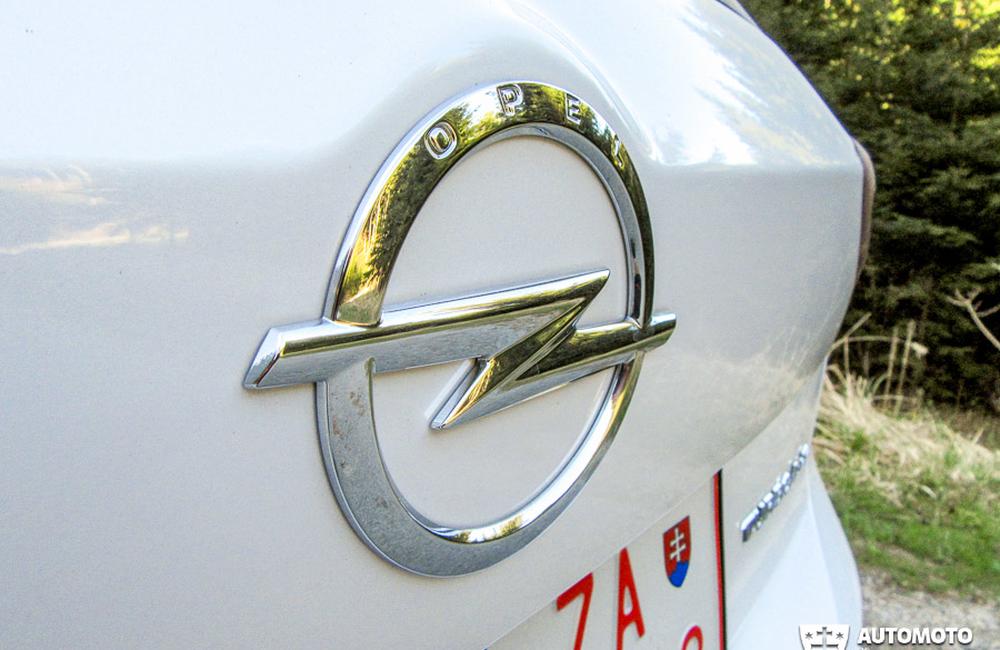 Redakčný test Opel Insignia Sports Tourer, foto 8