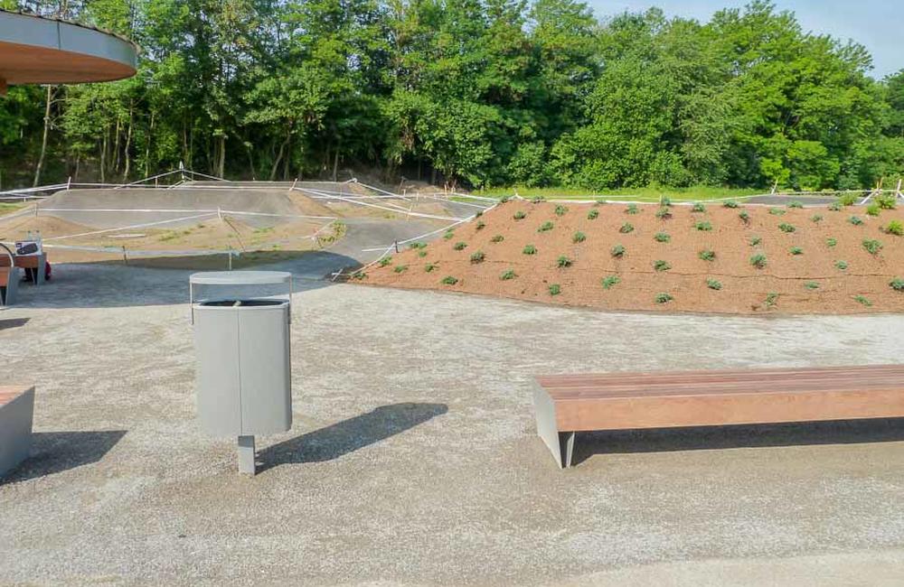FOTO: Pumptracková dráha na Vodnom diele Žilina je už kompletná, čaká ju kolaudácia, foto 3