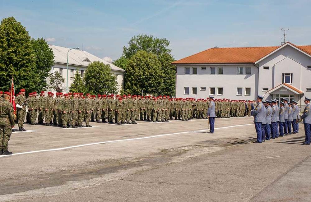 5. pluk špeciálneho určenia v Žiline - slávnostný ceremoniál 25. výročie, foto 16